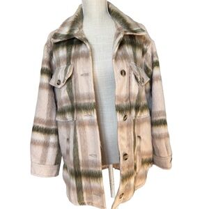 American Eagle Outfitters Plaid Shacket in Cream, Green, and Taupe Size Small